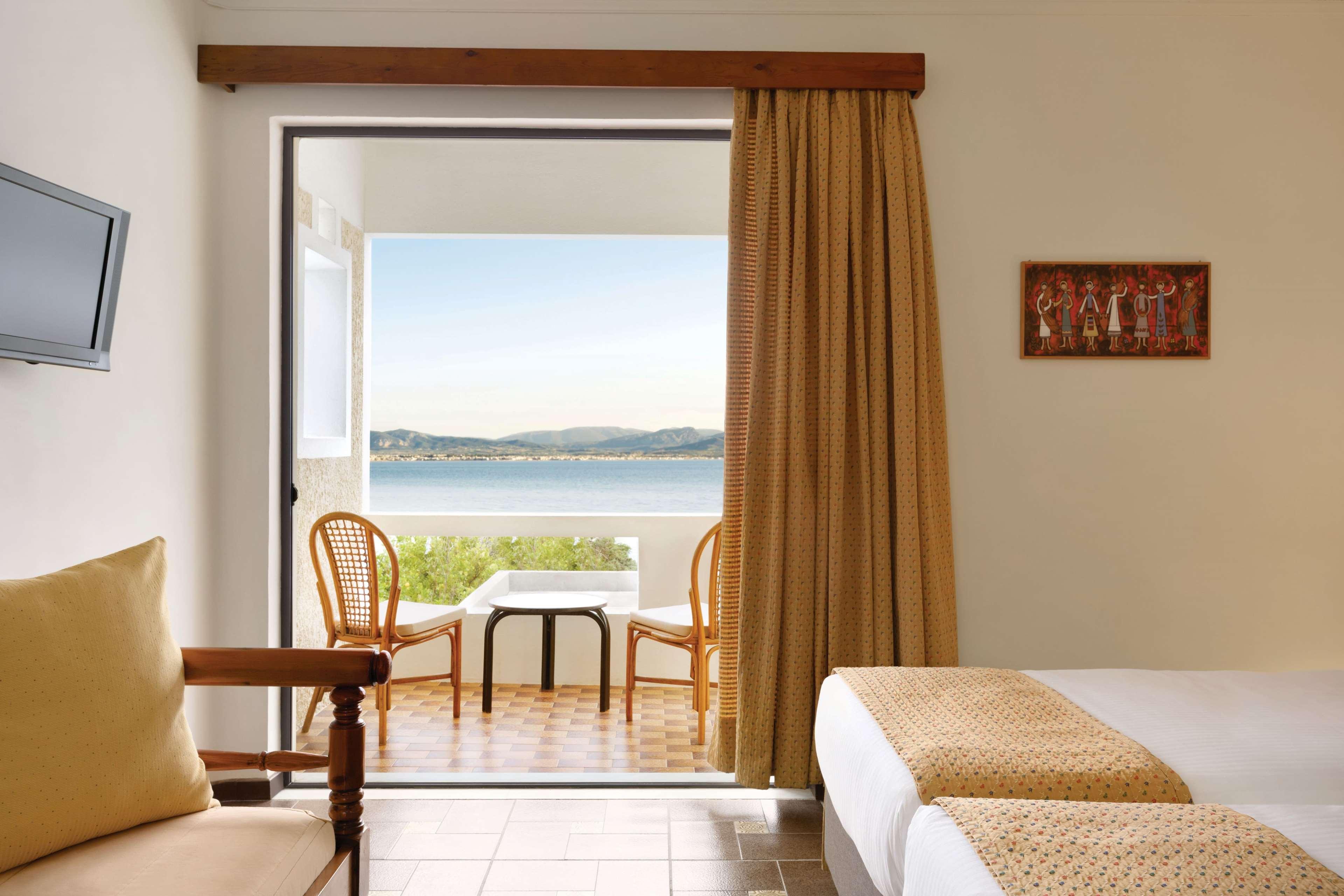 Ramada Loutraki Poseidon Resort Eksteriør bilde