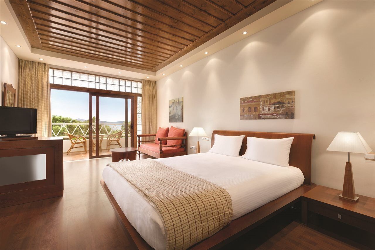 Ramada Loutraki Poseidon Resort Eksteriør bilde